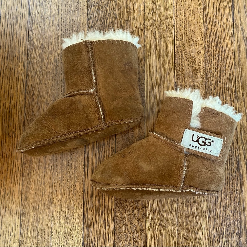 UGG Baby Size Medium Cozy Shearling-Lined Brown Boots